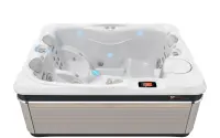 CalderaSpas "Ravello" - Utopia Serie Salzwasser-Whirlpool